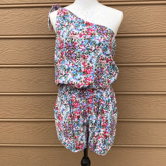 Gianni Bini Pants - Gianni Bini one shoulder floral romper Small